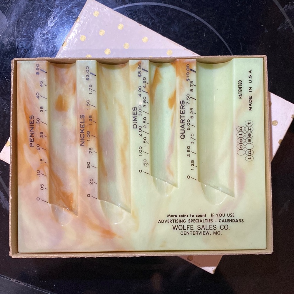 Retro Coin Sorter Tray in Cream/Orange Marbled